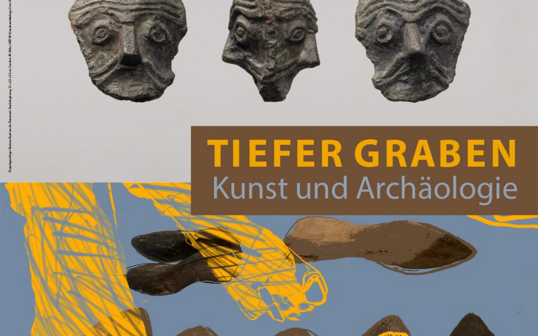 © Doppelgesichtiger Skulptur-Kopf aus der Slawenzeit. Kupferlegierung. 3,1 x 2,3 x 2,5 cm. Fundort: Alt-Tellin LAKD M-V, Landesarchäologie, Foto: Andreas Paasch   Christine Lengtat: Foot Tales. digitale Collage / Zeichnung. 2024