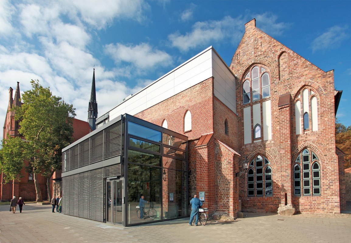 Klasztor franciszkan&oacute;w Neubrandenburg // &copy; Thomas Oppermann