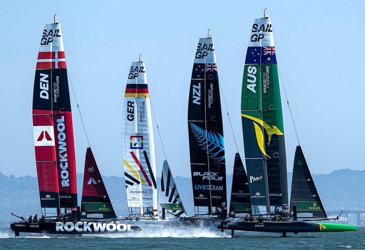 Sailboat racing at the SailGP // © Ricardo Pinto for SailGP Sailboat racing at the SailGP // © Ricardo Pinto for SailGP
