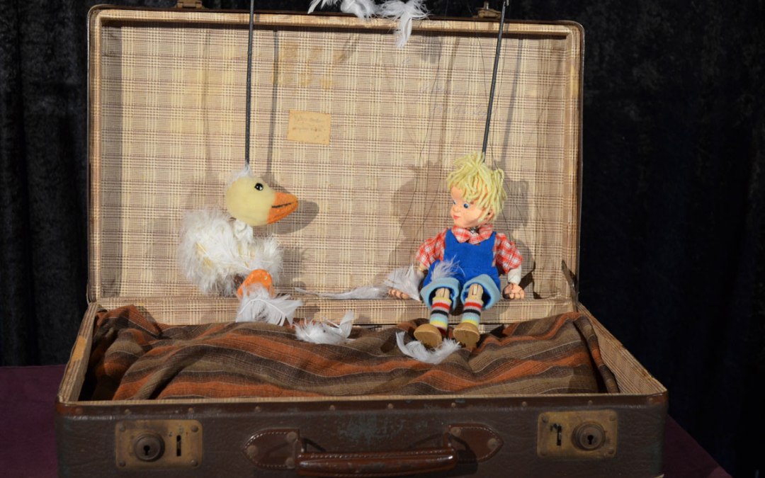 Christmas goose Auguste, © Figurentheater Schnuppe