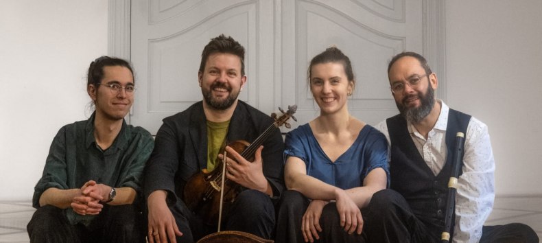 von links: Luis Lorscheider, Christian Voß, Anna Reisener, Felipe Egaña Labrin // © Leo Zwiebel von links: Luis Lorscheider, Christian Voß, Anna Reisener, Felipe Egaña Labrin // © Leo Zwiebel