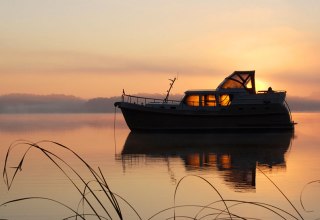 The ideal taster season - autumn vacation on the houseboat, &copy; Mortan Strauch
