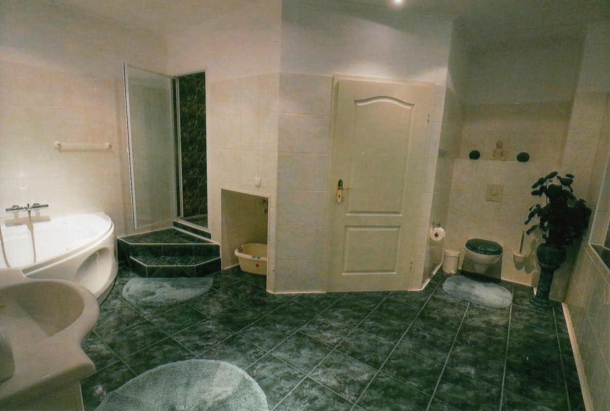 fr-knak1, &copy; Knak