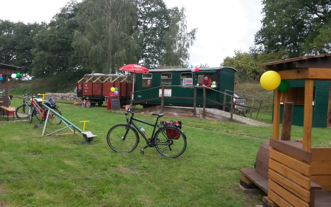 Halte Uhlenhorst met snackbar en rustplaats, © Angelika Michaelis