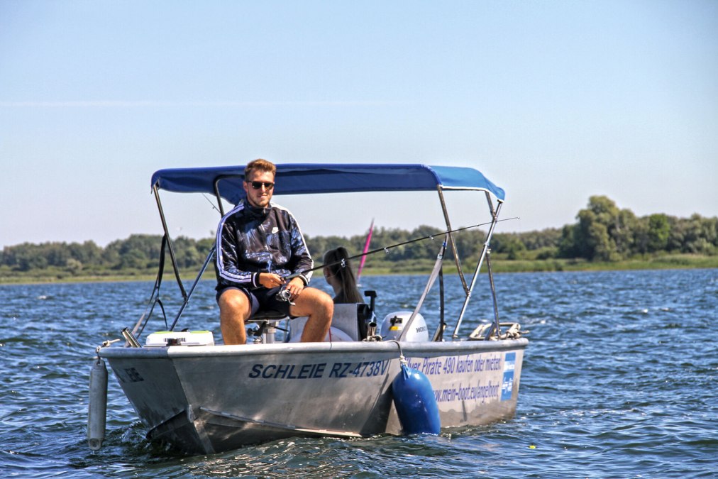 Wynajem łodzi sportowych Müritz, © Kuhnle Tours