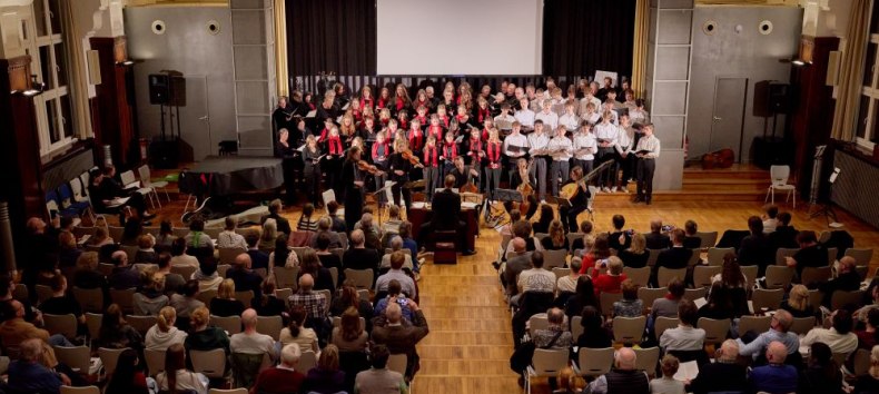 &copy; Oliver Borchert