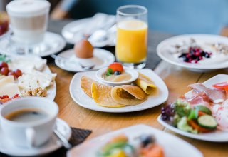 Frühstück im Restaurant Gutmannsdörfer // © Hotel Hübner GmbH Frühstück im Restaurant Gutmannsdörfer // © Hotel Hübner GmbH
