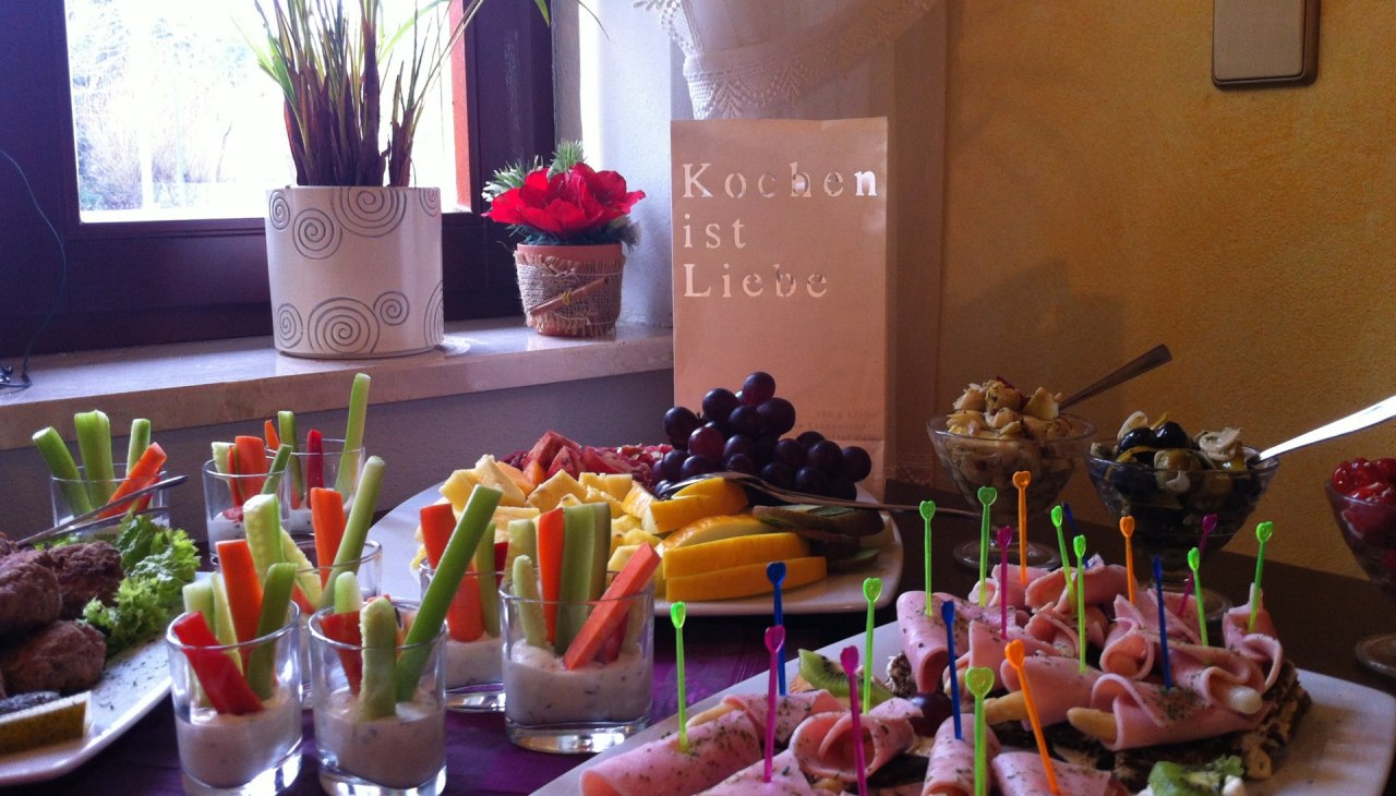 Brunch buffet, © Mante Brunch buffet, © Mante