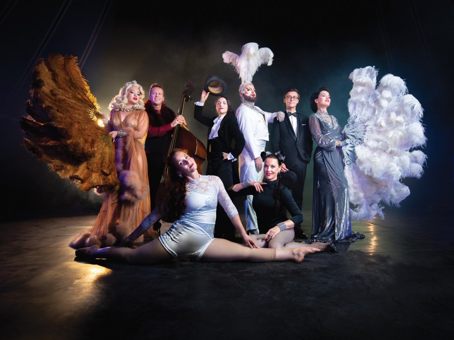 Vintage Wonderland - die glamouröse Burlesque Wintershow, © Nick Scholey