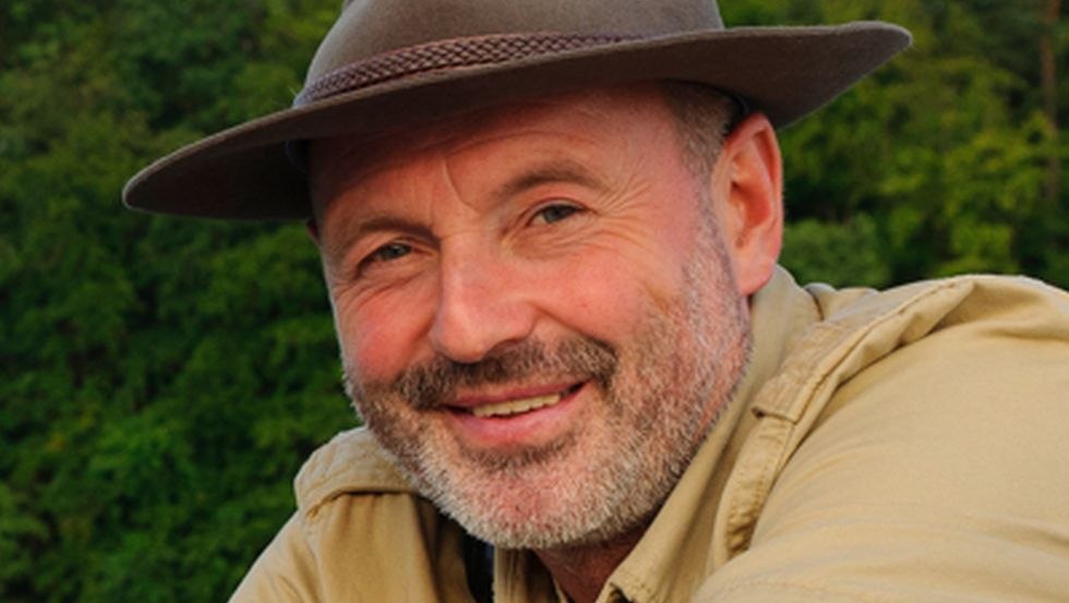 Vrijwillige natuurbeschermer Fred Bollmann laat je de flora en fauna van het Feldberg merengebied zien // © Willi Rolfes Vrijwillige natuurbeschermer Fred Bollmann laat je de flora en fauna van het Feldberg merengebied zien // © Willi Rolfes
