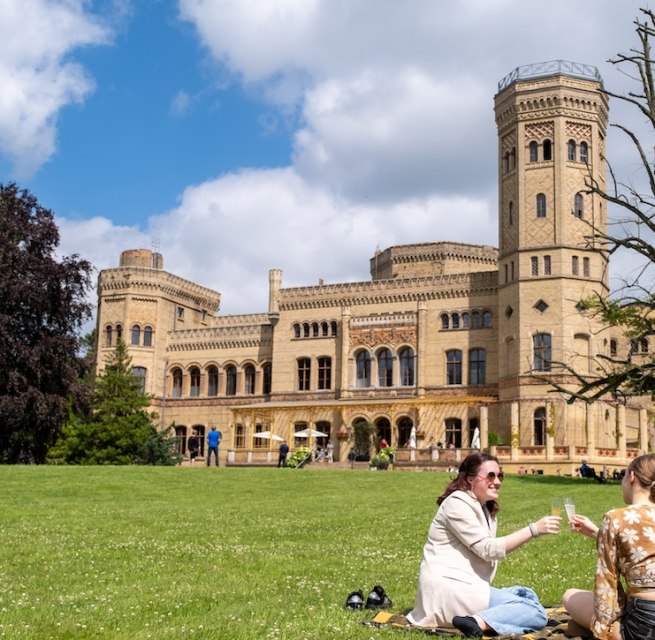 &copy; Lars Schoenherr