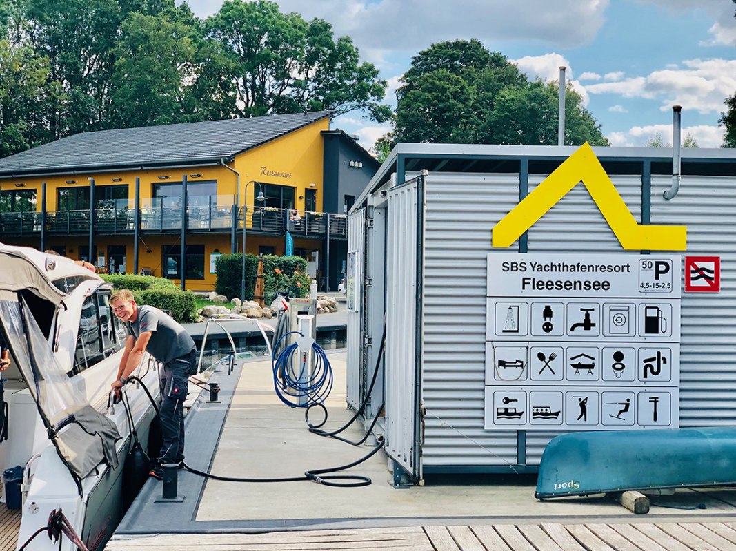 SBS jachthavenresort in Unterg&ouml;hren aan de Fleesensee, &copy; Claudia Kratz