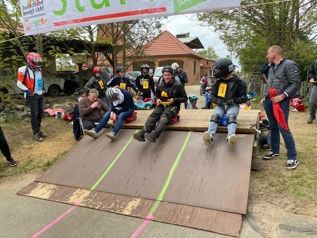 Bobbycar-Rennen Kummer_Kathrin Neumann, &copy; Kathrin Neumann