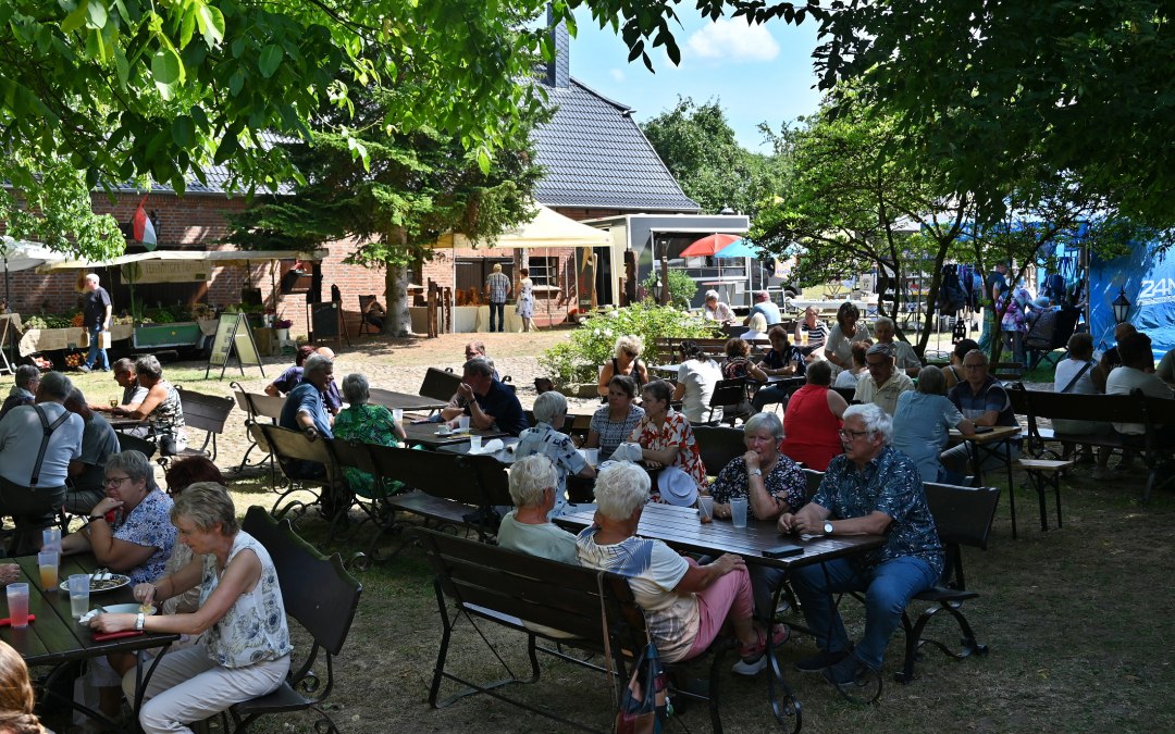Own picture Zoltáns Hof in the beer garden, © Zoltans Szekely