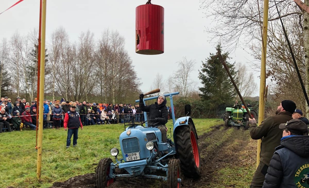 Podróbka lufy traktora Tressentin, © Tressentiner Treckerclub Podróbka lufy traktora Tressentin, © Tressentiner Treckerclub