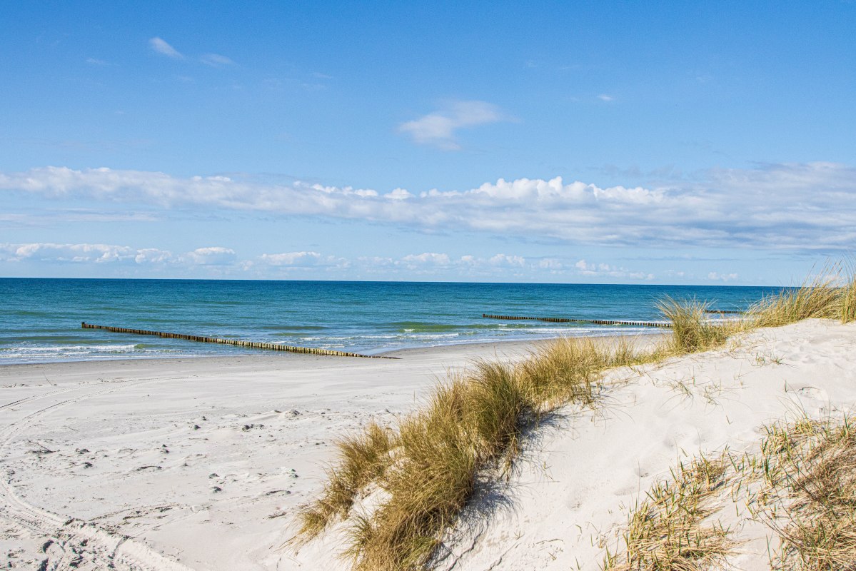 Poznaj wyspę Hiddensee podczas jednodniowej wycieczki ze Stralsundu. // &copy; Wei&szlig;e Flotte GmbH