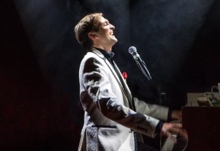 &copy; cofo entertainment