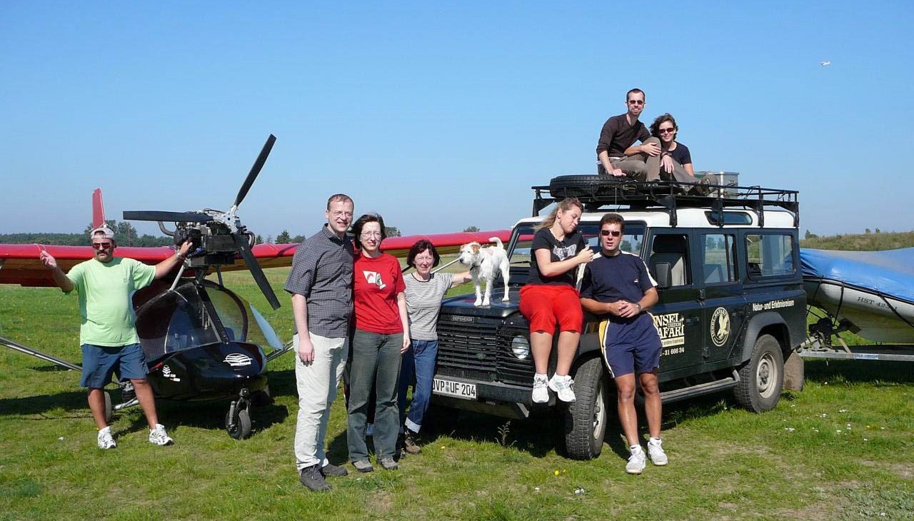 Een dag met de opblaasboot en het vliegtuig van Landrover, © Gunnar Fiedler Een dag met de opblaasboot en het vliegtuig van Landrover, © Gunnar Fiedler