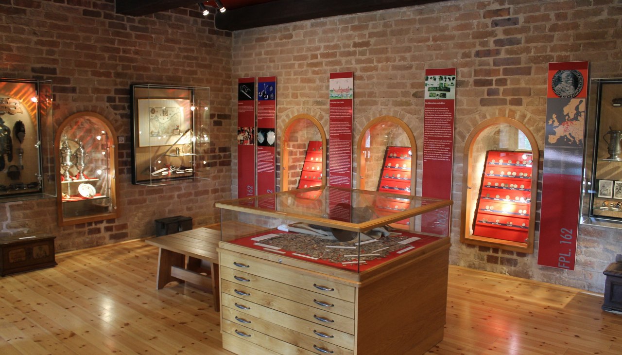 Skarb monet Anklam w kamiennej bramie, © Museum am Steintor Skarb monet Anklam w kamiennej bramie, © Museum am Steintor