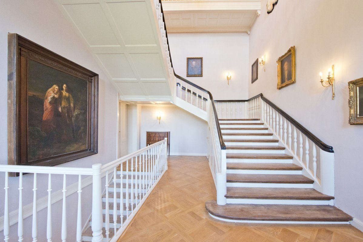 Trap en foyer in kasteel Retzow, &copy; DOMUSImages