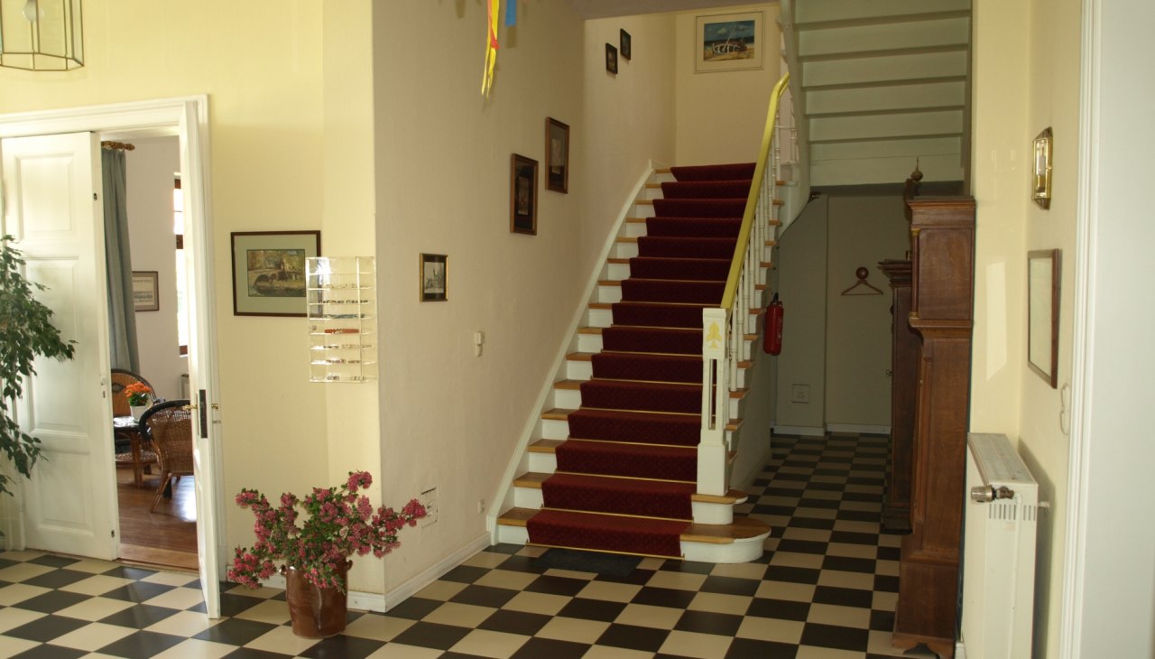 Wejście do dworku Neu Wendorf, © Hans-Hellmuth Eben