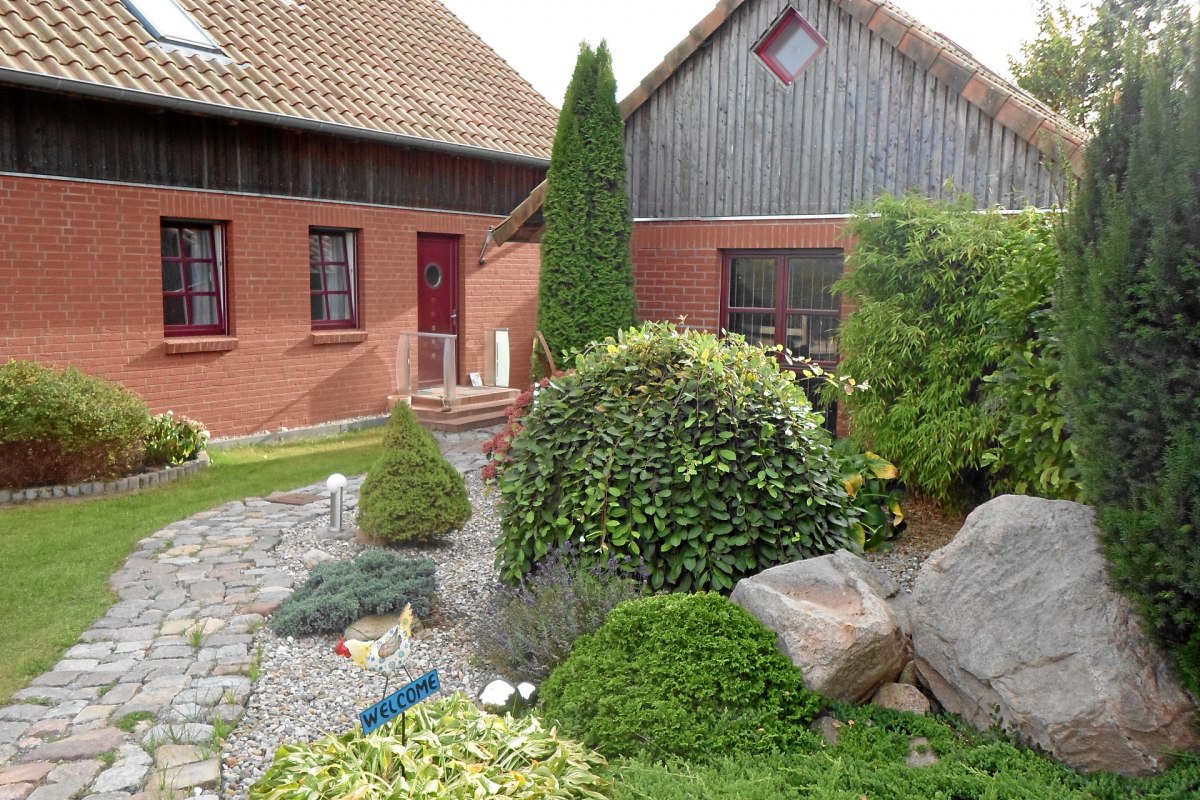 © Robert Bach © Robert Bach