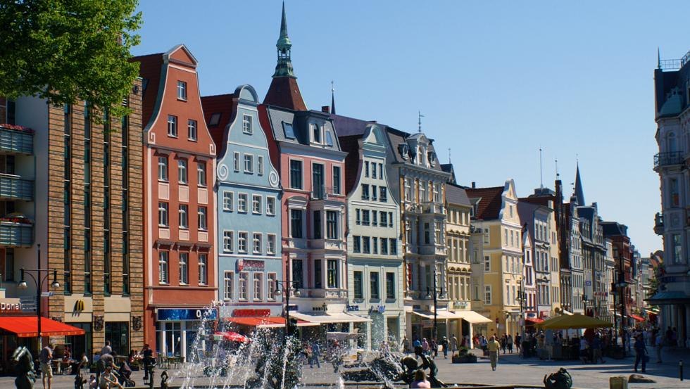 Rostock - Kr&ouml;peliner Street Boulevard // &copy; Anna Kirchmann