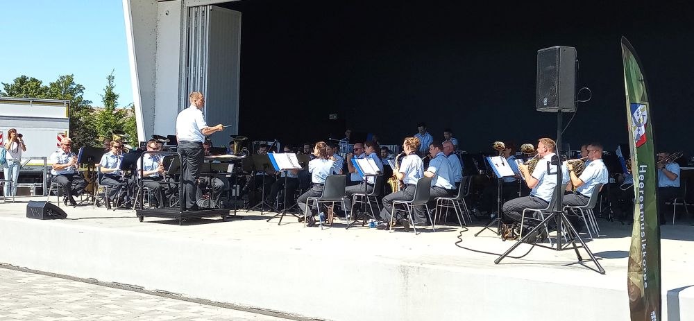 Musiker Heeresmusikkorps Neubrandenburg // &copy; Volksbund