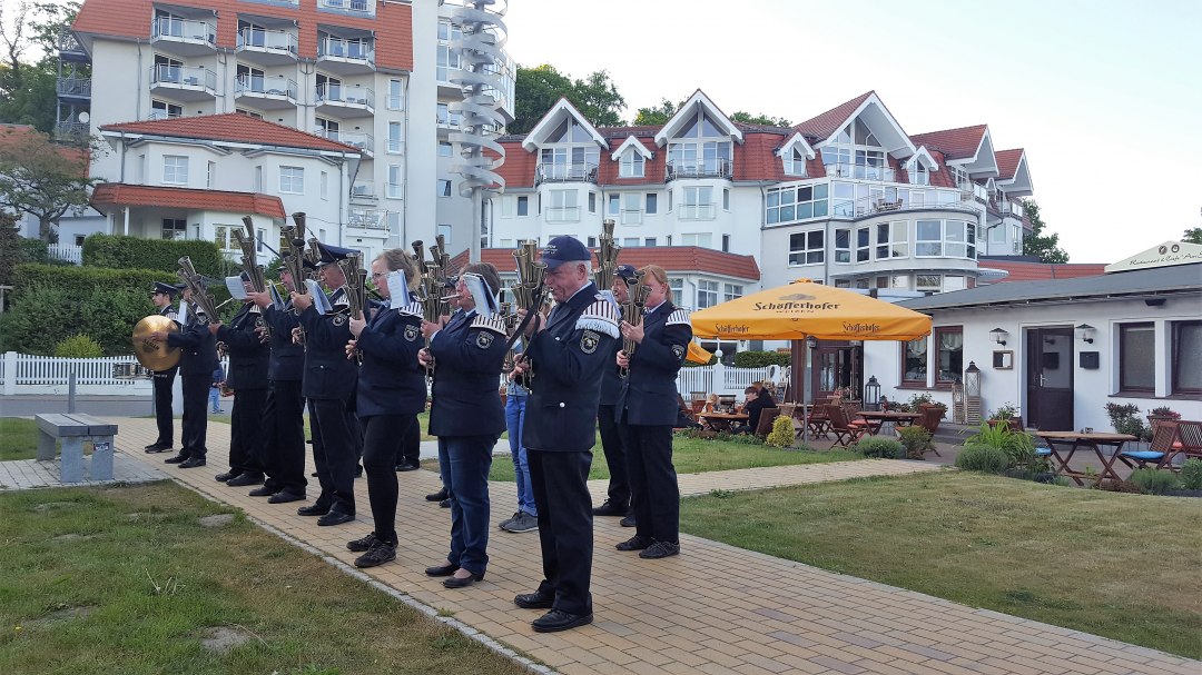 Pływanie z pochodniami na jeziorze K&ouml;lpinsee, &copy; 20180519_193750.jpg