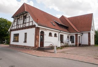 In the picture you can see the community center with the local history room., &copy; Frank Burger