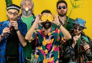 Ribbon // &copy; Veeble