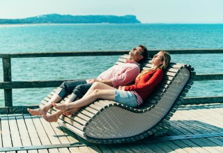 Relaxing on the pier in Baltic resort Goehren, &copy; TMV/H2F