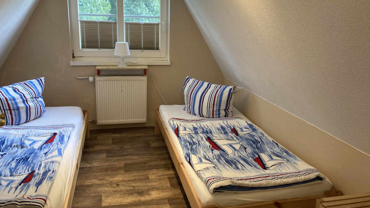 Bedroom // &copy; Kati K&auml;mnitz