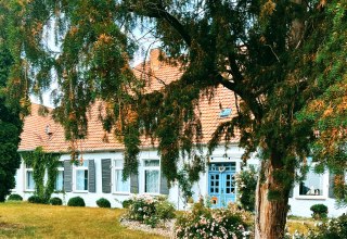 Widok dworu w Boldekow z zewnątrz // © Gutshaus Boldekow / Anja Thonig Widok dworu w Boldekow z zewnątrz // © Gutshaus Boldekow / Anja Thonig