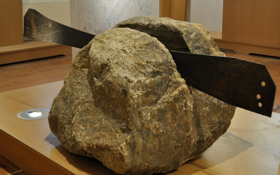 Steen met zaagblad, © Stadtgeschichts- und Museumsverein Schwerin e.V.; Dr. Holger Martens