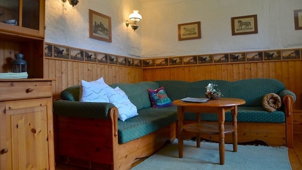 Stadnina koni Schwalbennest: W naszych trzech mieszkaniach wakacyjnych dla maksymalnie 6 os&oacute;b można rozgościć się w naszej małej, rodzinnej stajni jeździeckiej., &copy; Pferdehof Schwalbennest/ Kottke