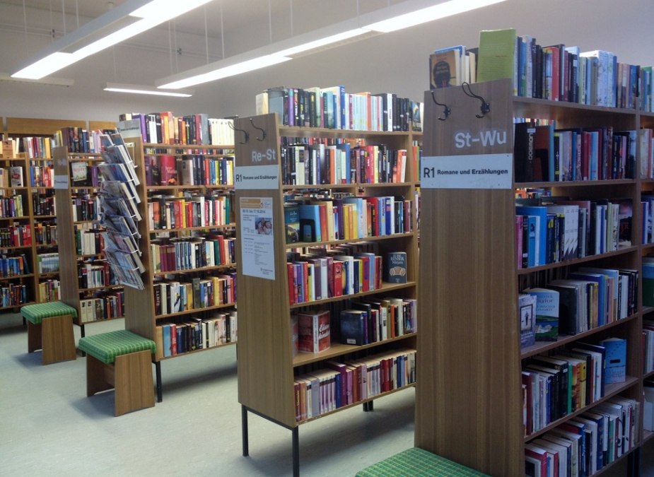 Biblioteka Sassnitz - widok wnętrza, © Tourismuszentrale Rügen