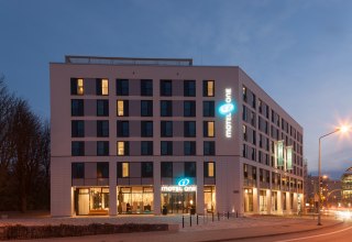 Widok z zewnątrz Motel One Rostock // © Motel One Rostock Widok z zewnątrz Motel One Rostock // © Motel One Rostock