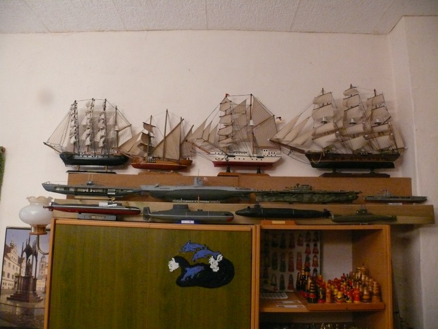 Historische zeilschepen en moderne onderzeeërs, © Peter Ramsch Historische zeilschepen en moderne onderzeeërs, © Peter Ramsch