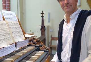 Till Hass an der Lütkemüller-Orgel // © Anja Lünert Till Hass an der Lütkemüller-Orgel // © Anja Lünert