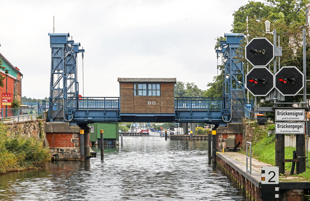 De hefbrug in Plau am See, &copy; TMV / Gohlke
