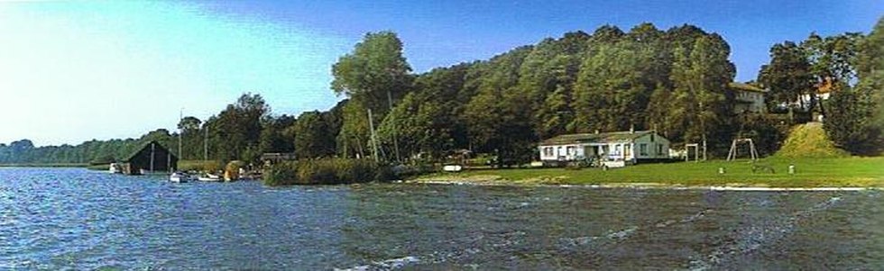 Uitzicht op de camping, direct aan het Goldbergmeer, © Campingplatz am Goldberger See/ Fam. Dethloff