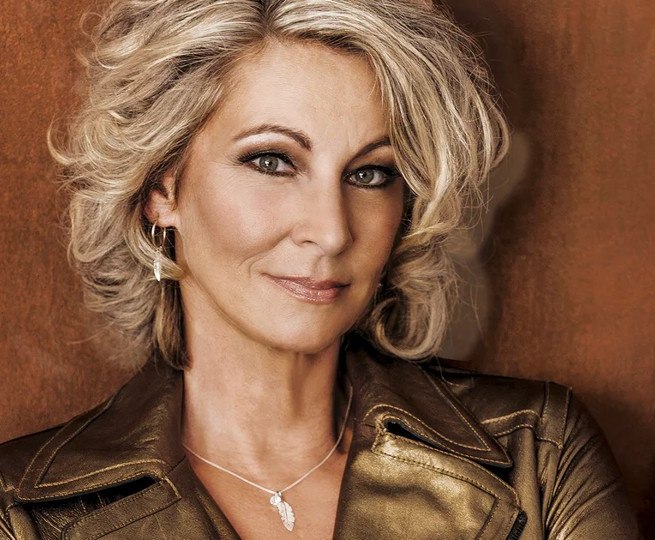 &copy; Manfred Esser