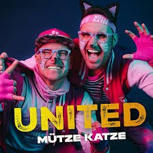 Taneczne noce nad morzem: z kotem w czapce, &copy; m&uuml;tze katze.jpg