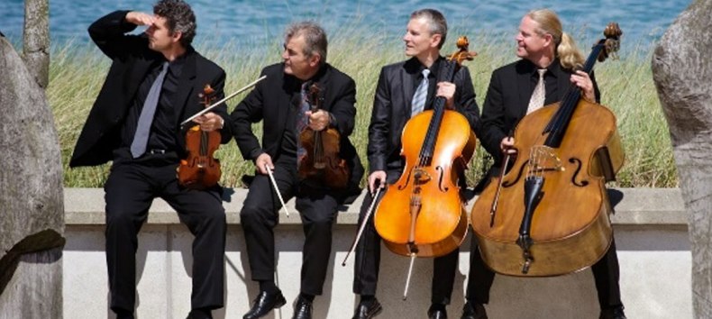 Rossinistrings // &copy; Rossinistrings