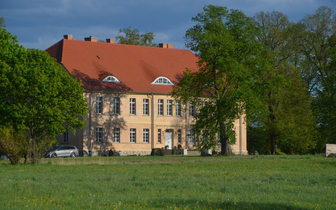 Frontal view of the manor house, © Annkatrin Rabe