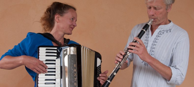 Susanne Sasse and Martin Kratzsch // &copy; Duo Sol sayn gelebt