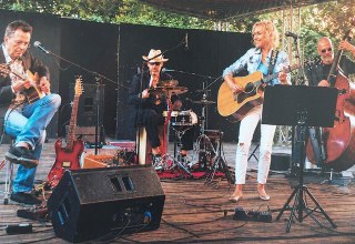 © Angela Klee & Band © Angela Klee & Band