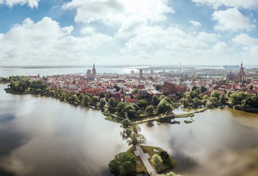 Wspaniały widok na hanzeatyckie miasto Stralsund., © TMV/Gänsicke