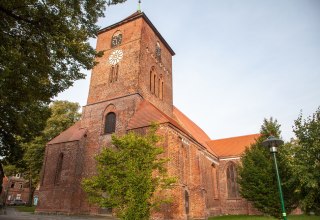 The town church of Grevesm&uuml;hlen was rebuilt again and again over many centuries., &copy; Frank Burger